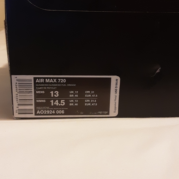 Nike Air Max 720s - Picture 3 of 5